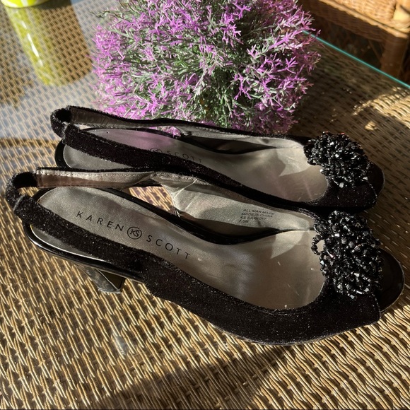 EUC Karen Scott brandy black velvet heels open toe pumps - Picture 3 of 11